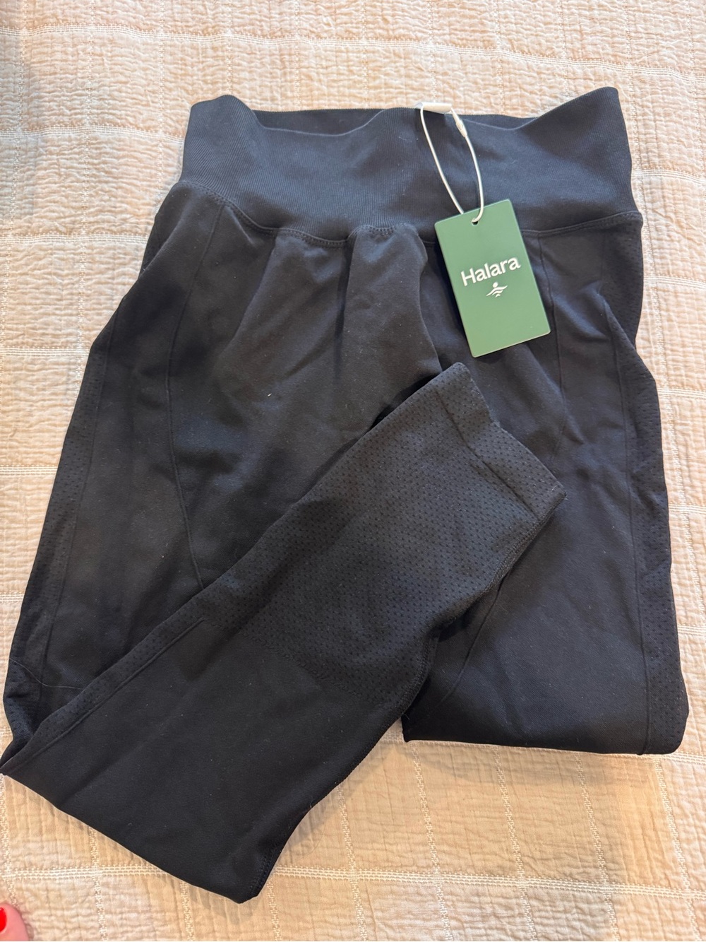 HALARA Black Sculpting High-Waist Leggings